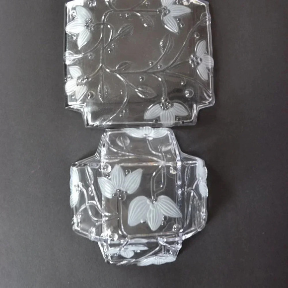 Fifth Ave Crystal Patterned bowl and plate set - Picture 6 of 6